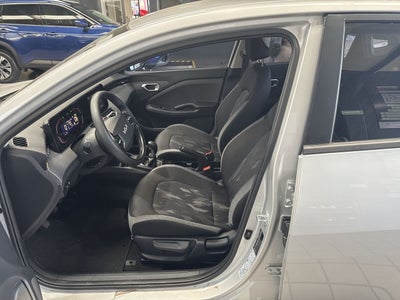 2025 Kia K3 LX MT