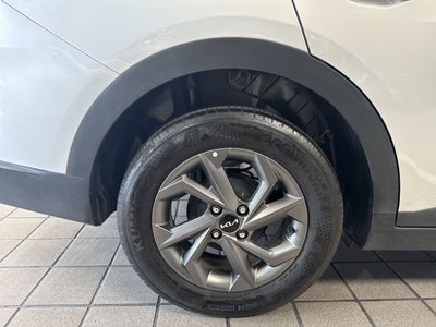 2025 Kia K3 LX MT