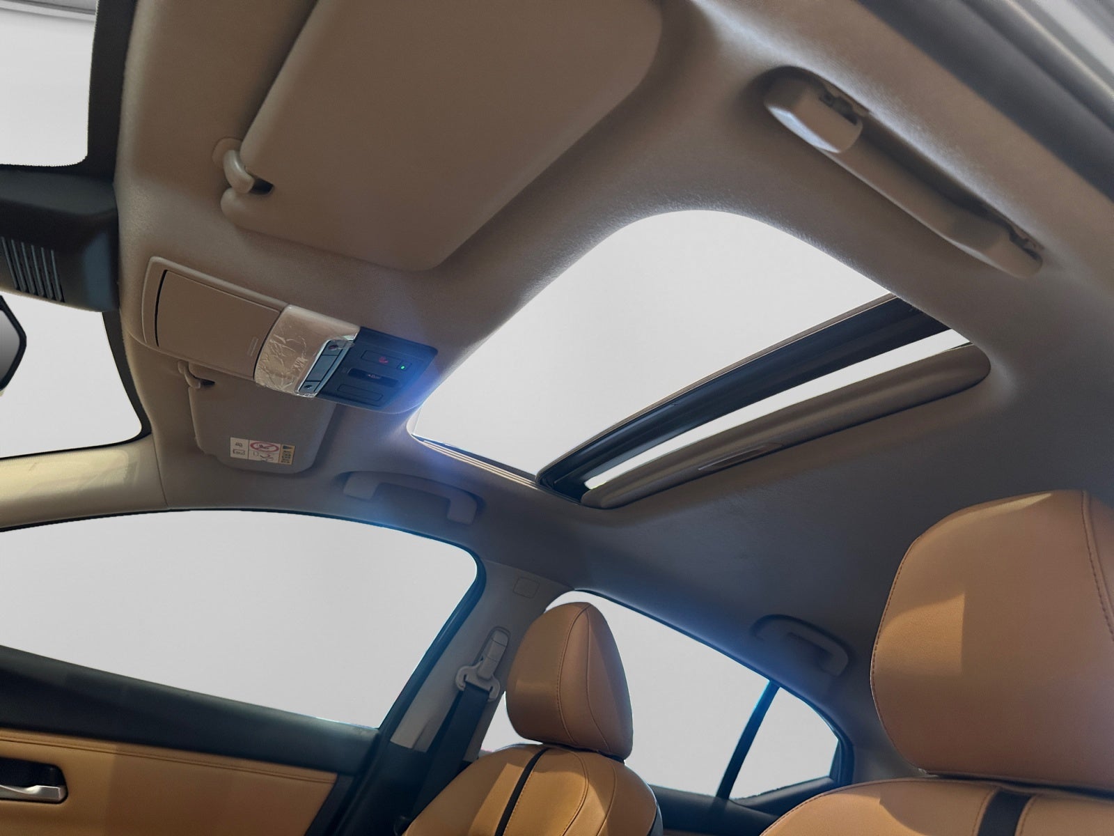 2025 SHANTUI SENTRA SR PLATINUM BITONO CVT 25