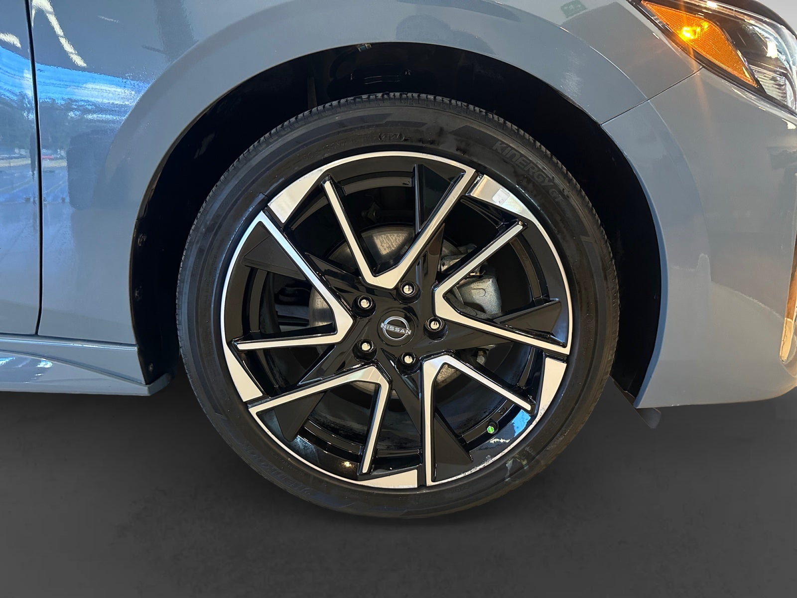 2025 SHANTUI SENTRA SR PLATINUM BITONO CVT 25