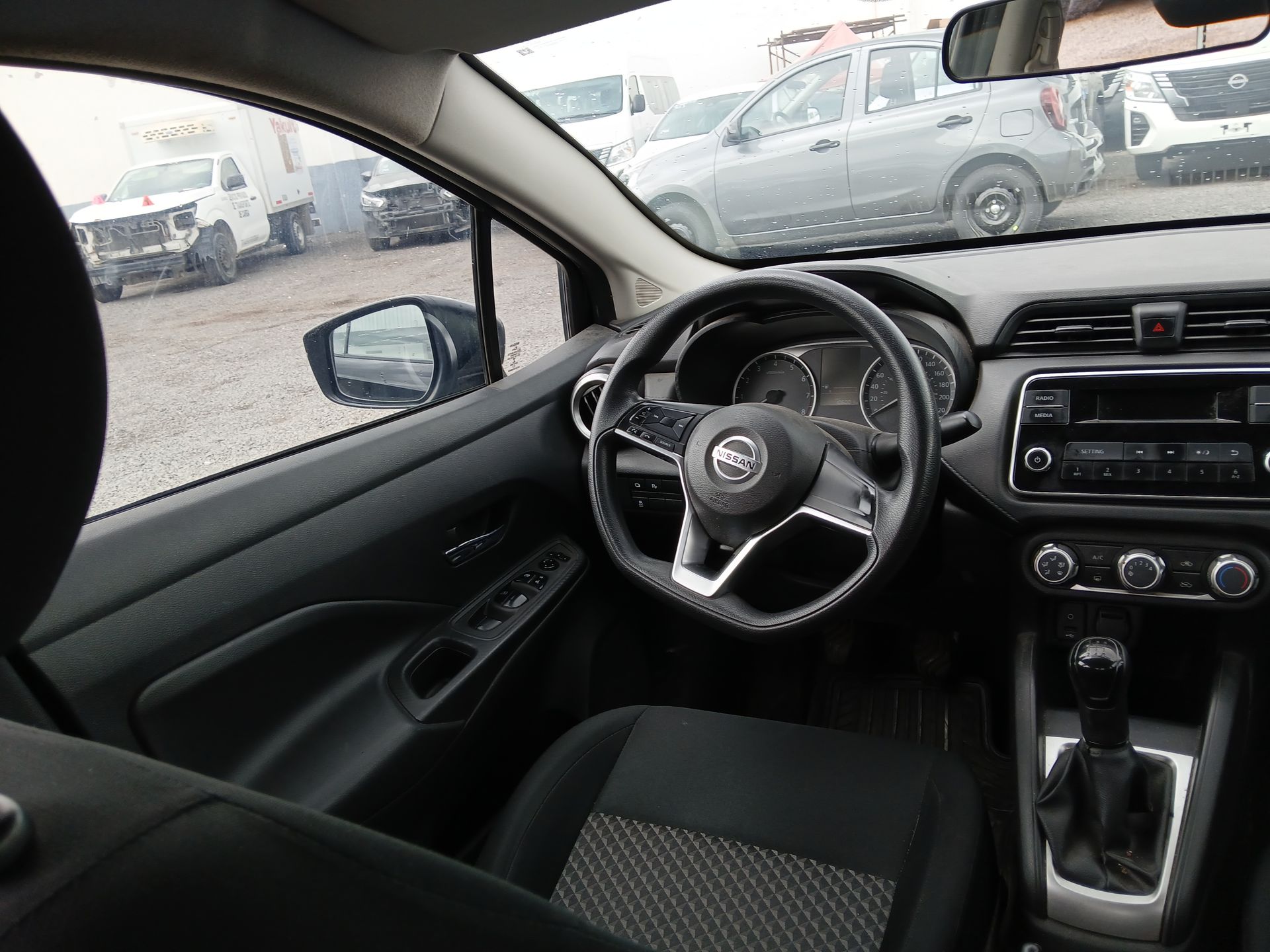 2022 Nissan VERSA SENSE MT 22