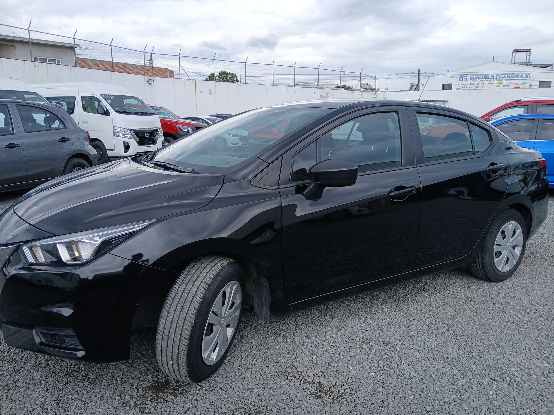 2022 Nissan VERSA SENSE MT 22