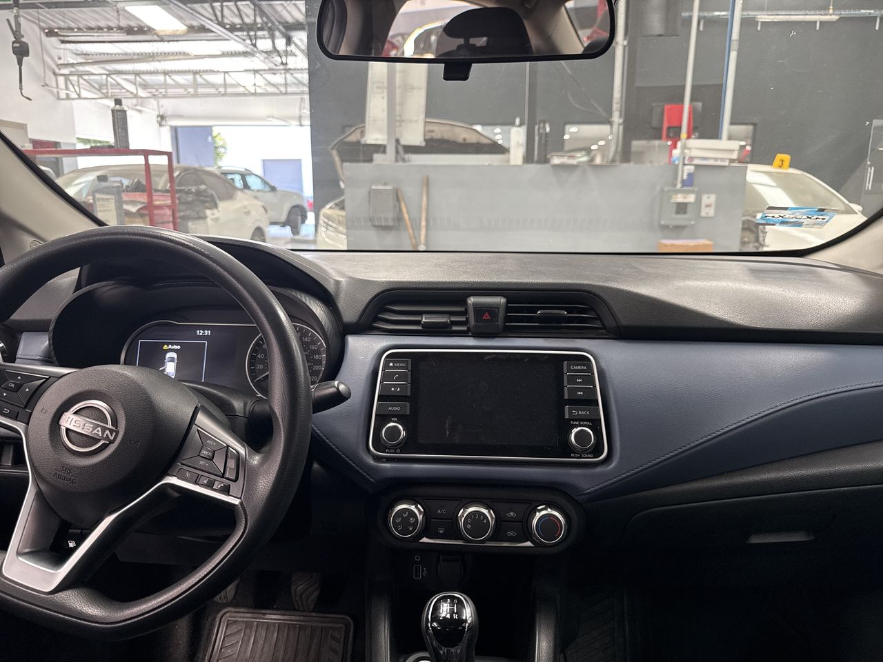 2023 Nissan VERSA VERSA ADVANCE MT