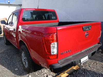 2020 Nissan NP300 DOBLE CABINA DOBLE CABINA SE TM AC PAQ SEG 6VEL