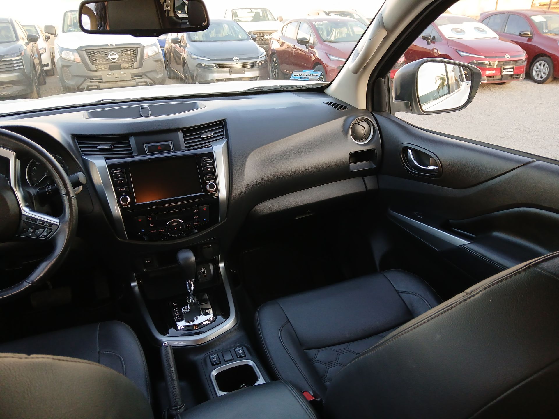 2023 Nissan FRONTIER PLATINUM LE TA 23