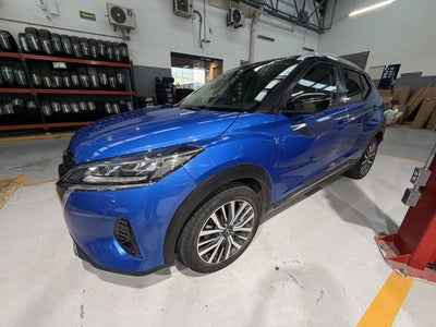 2023 Nissan KICKS PLATINUM BI-TONO 1.6 LTS CVT 23