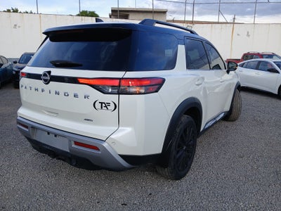 2024 Nissan PATHFINDER PLATINUM 4WD 24