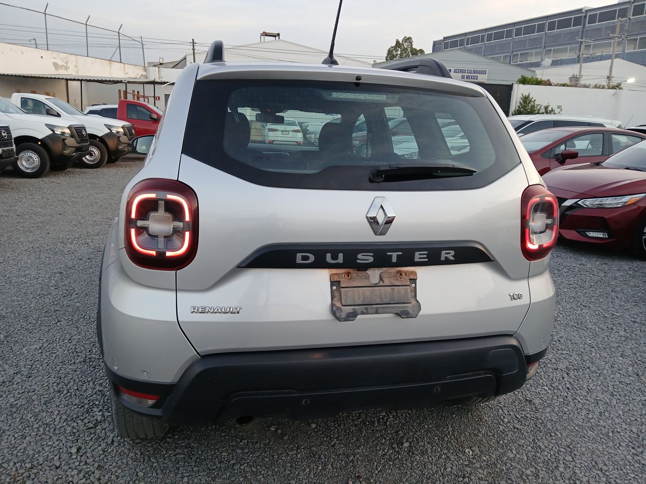2023 RENAULT DUSTER DUSTER ICONIC CVT