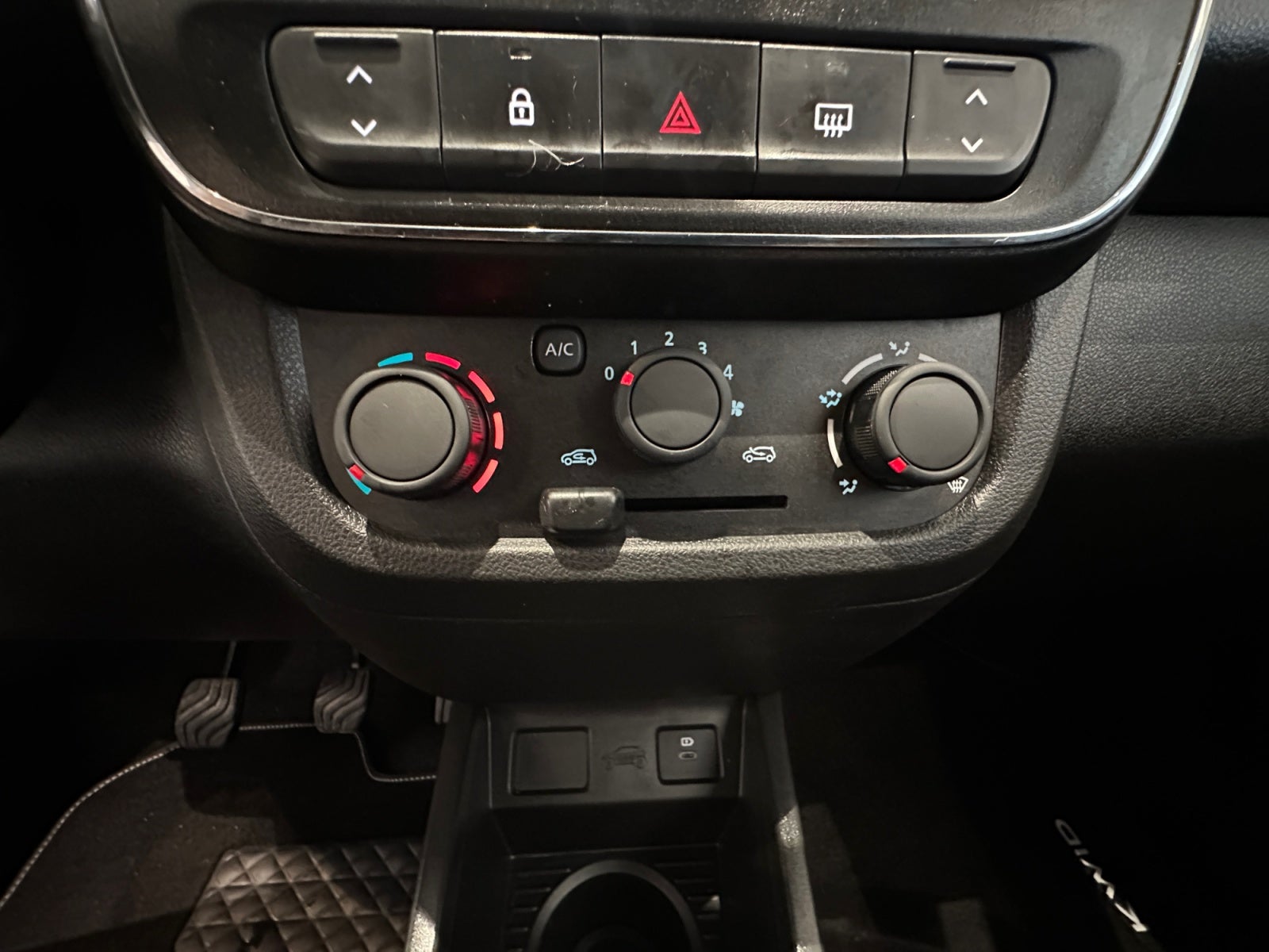 2026 RENAULT KWID KWID INTENS TM MY2026