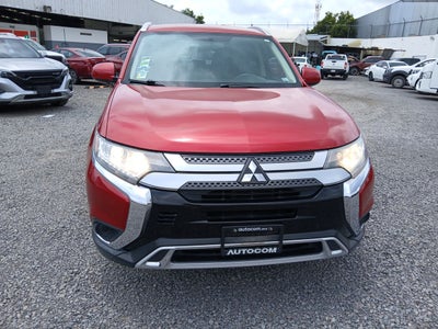 2019 Mitsubishi OUTLANDER ES