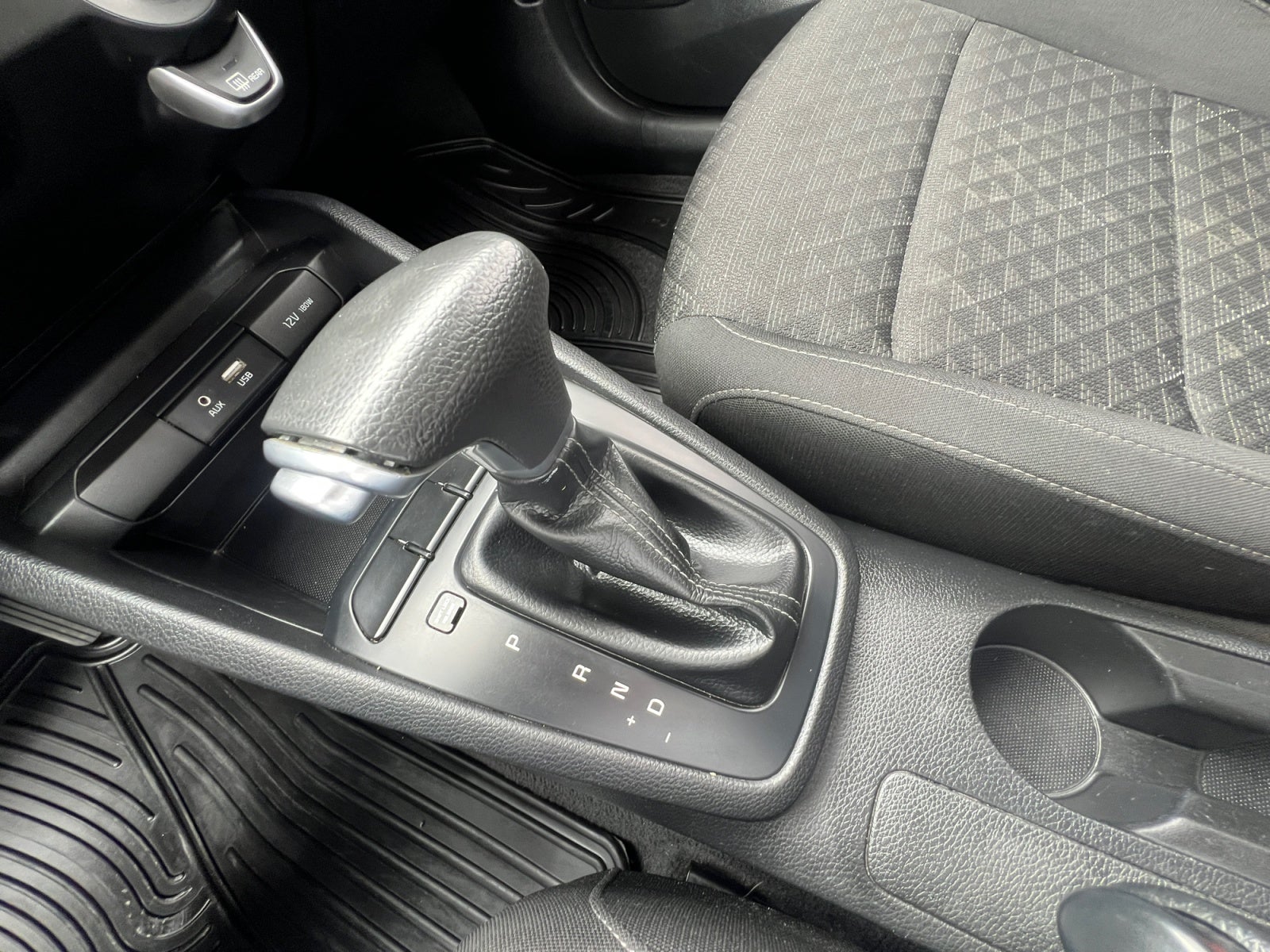 2019 Kia RIO SEDÁN 1.6L EX TA
