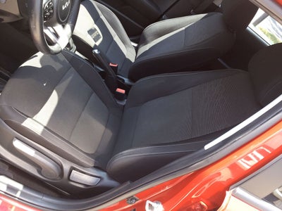 2022 Kia RIO NEW RIO LX TA HB