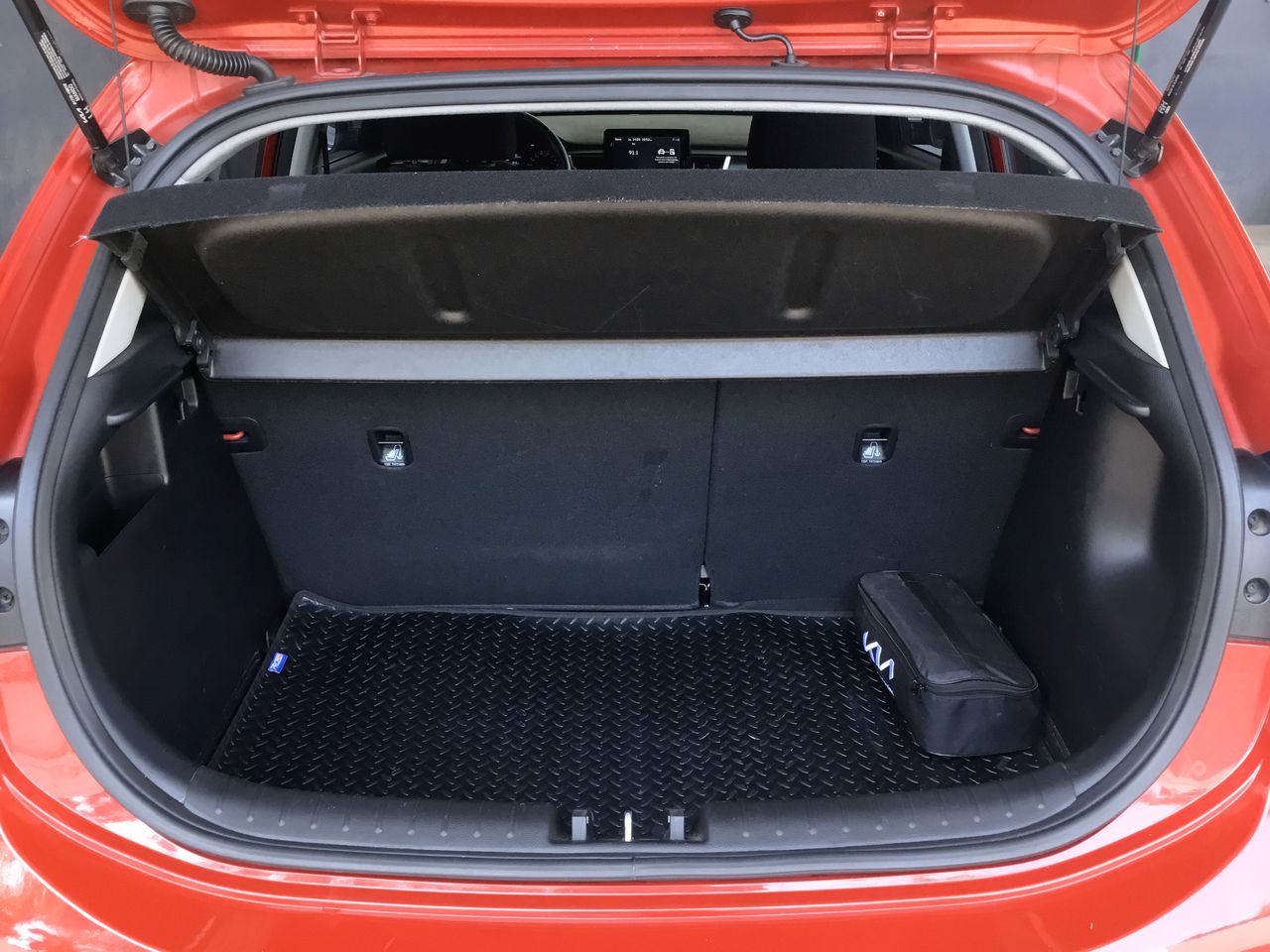 2022 Kia RIO NEW RIO LX TA HB
