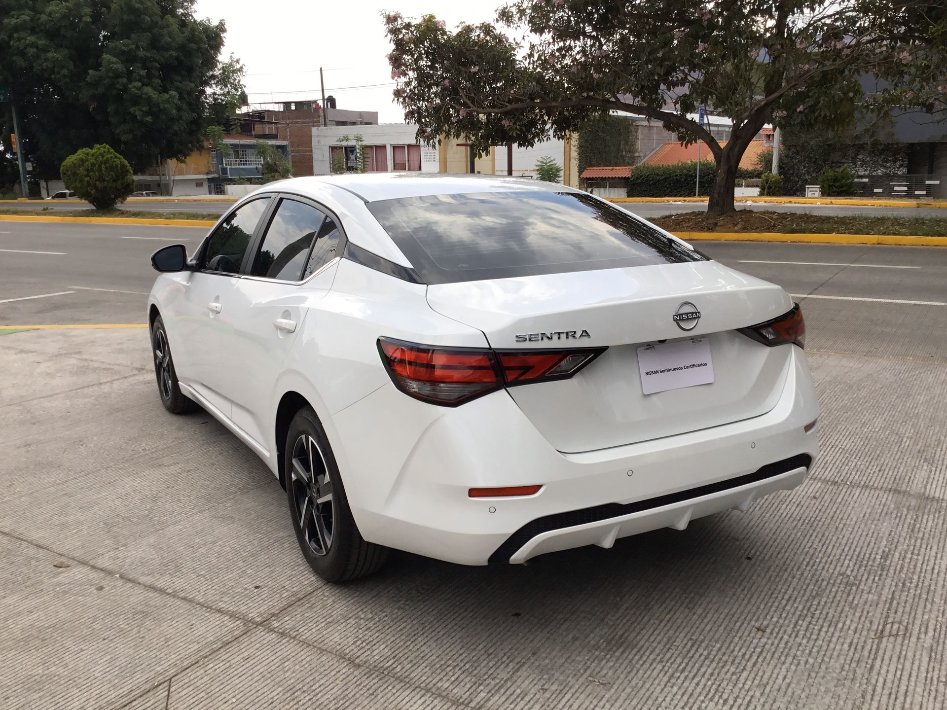 2025 Nissan SENTRA SENTRA ADVANCE T/M