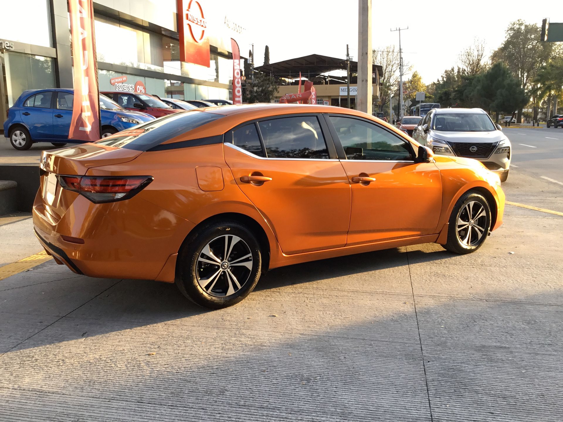 2023 Nissan SENTRA ADVANCE CVT 23