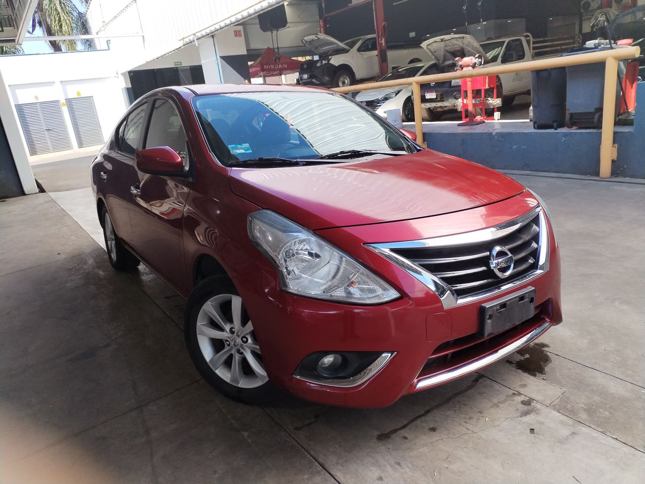 2017 Nissan VERSA ADVANCE MT 21