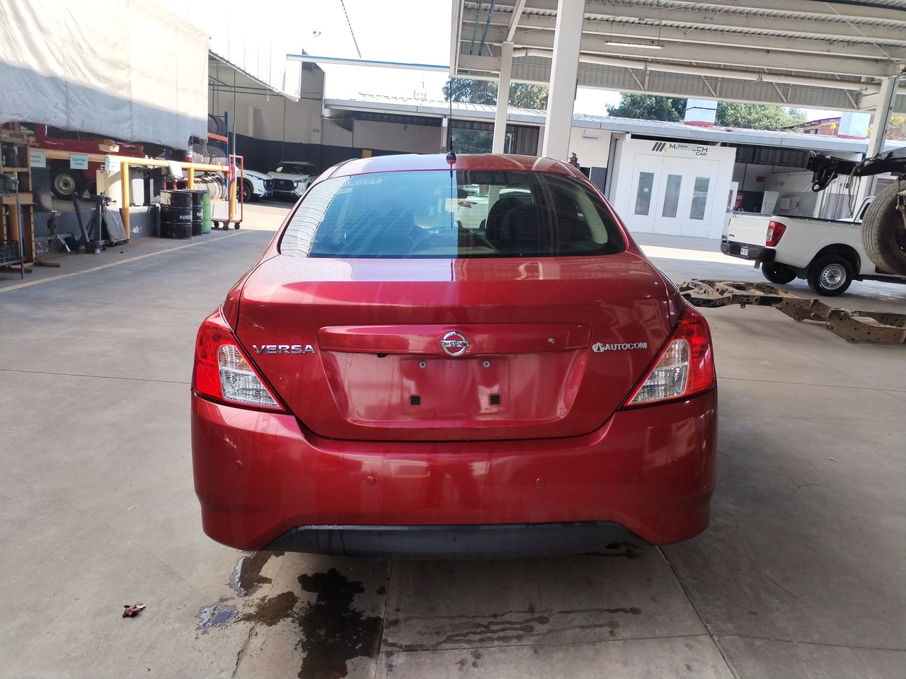 2017 Nissan VERSA ADVANCE MT 21