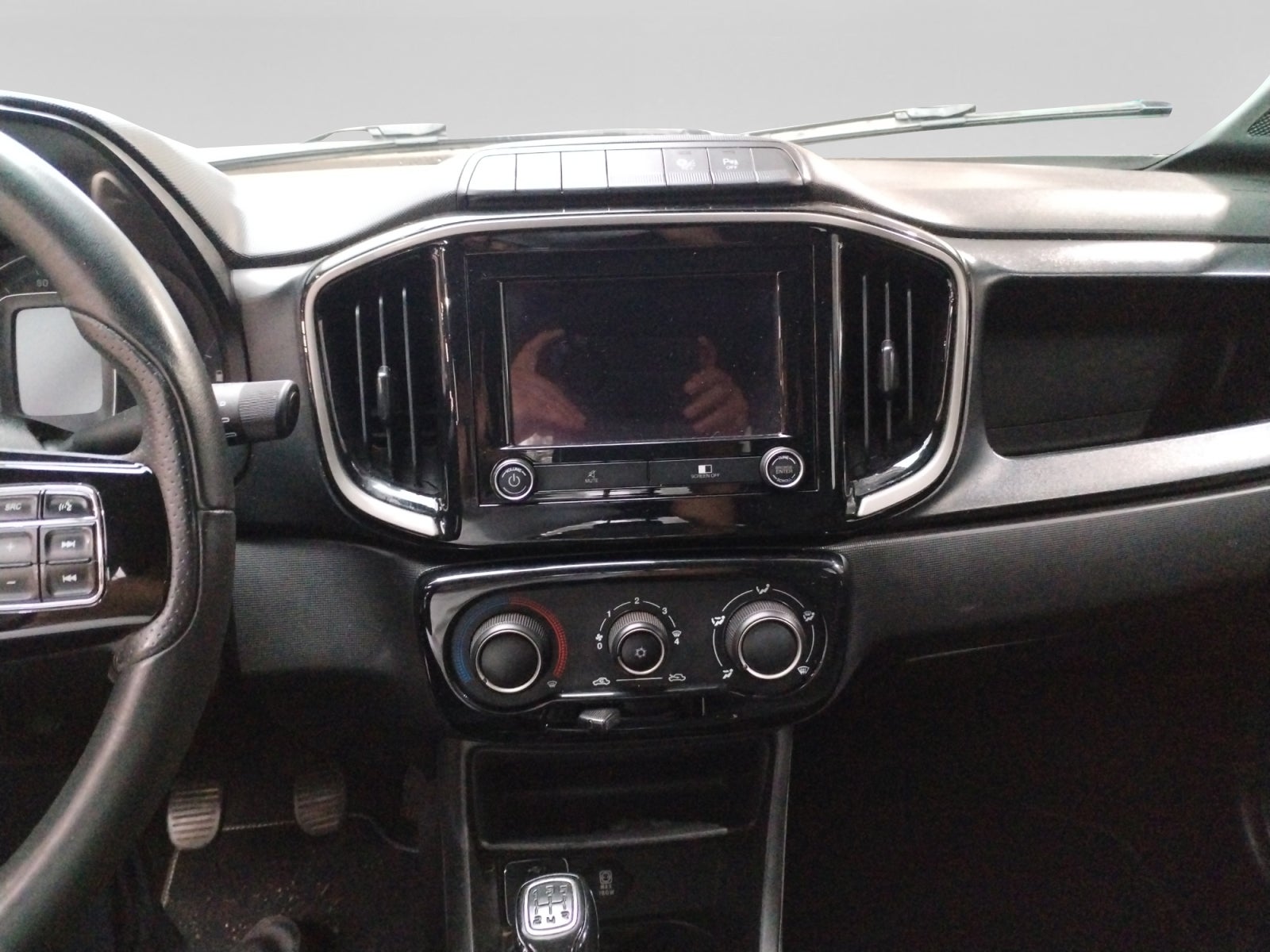 2022 RAM JOURNEY LARAMIE CREW CAB