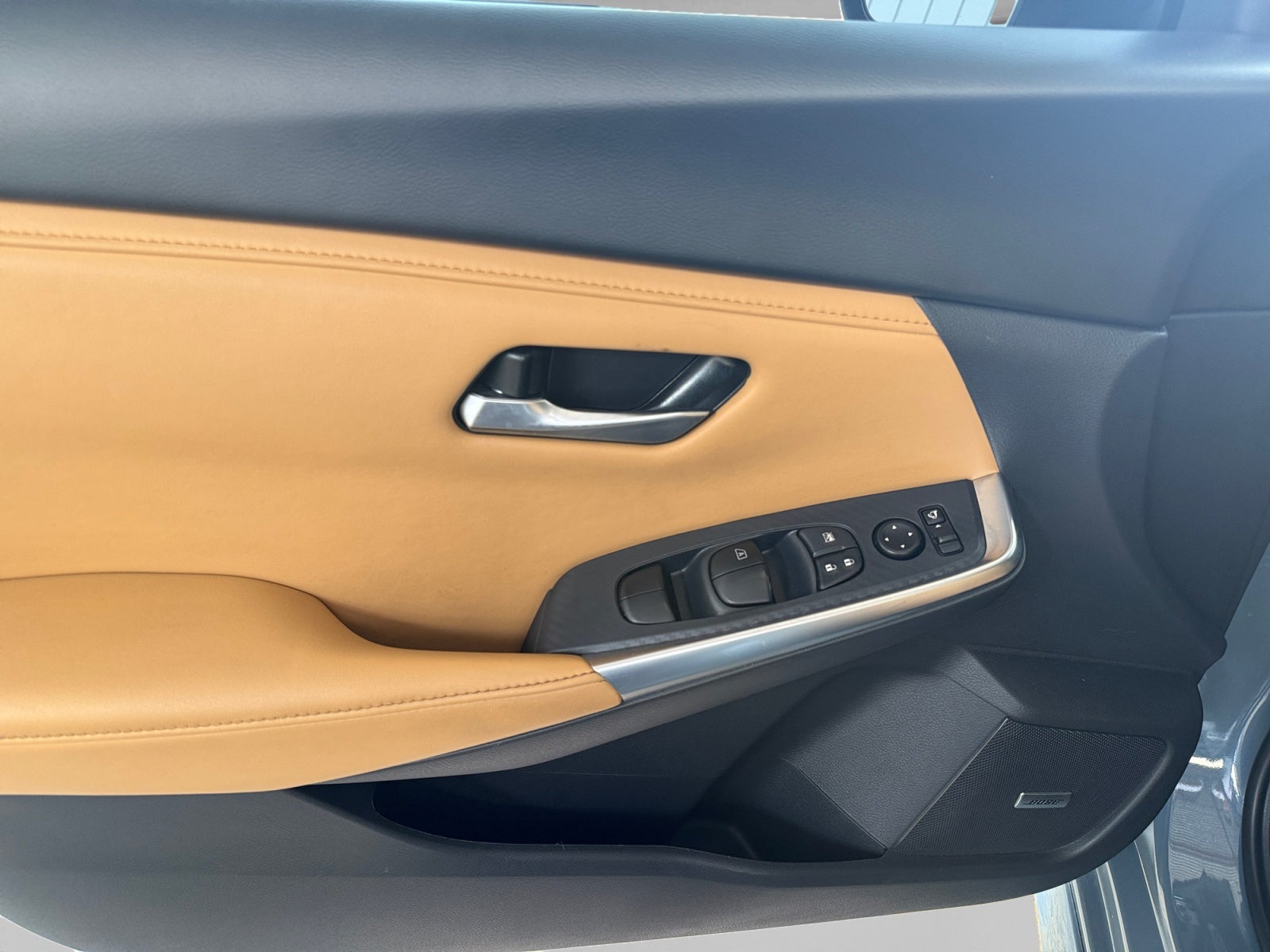 2025 Nissan SENTRA SR PLATINUM BITONO CVT 25