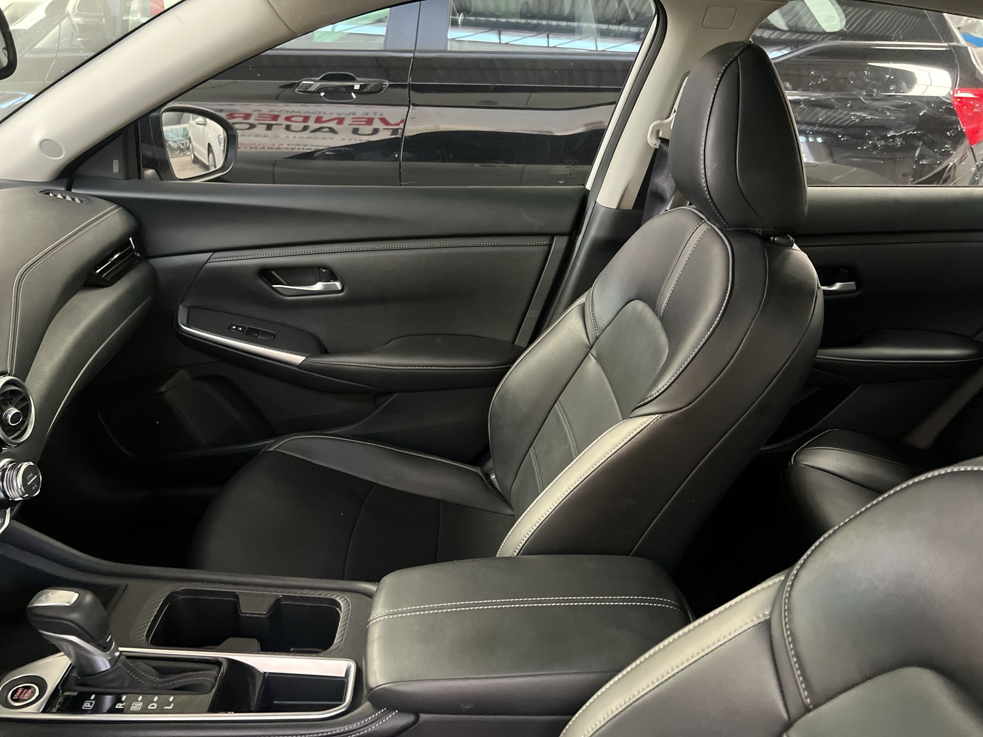 2025 Nissan SENTRA SR PLATINUM BITONO CVT 25