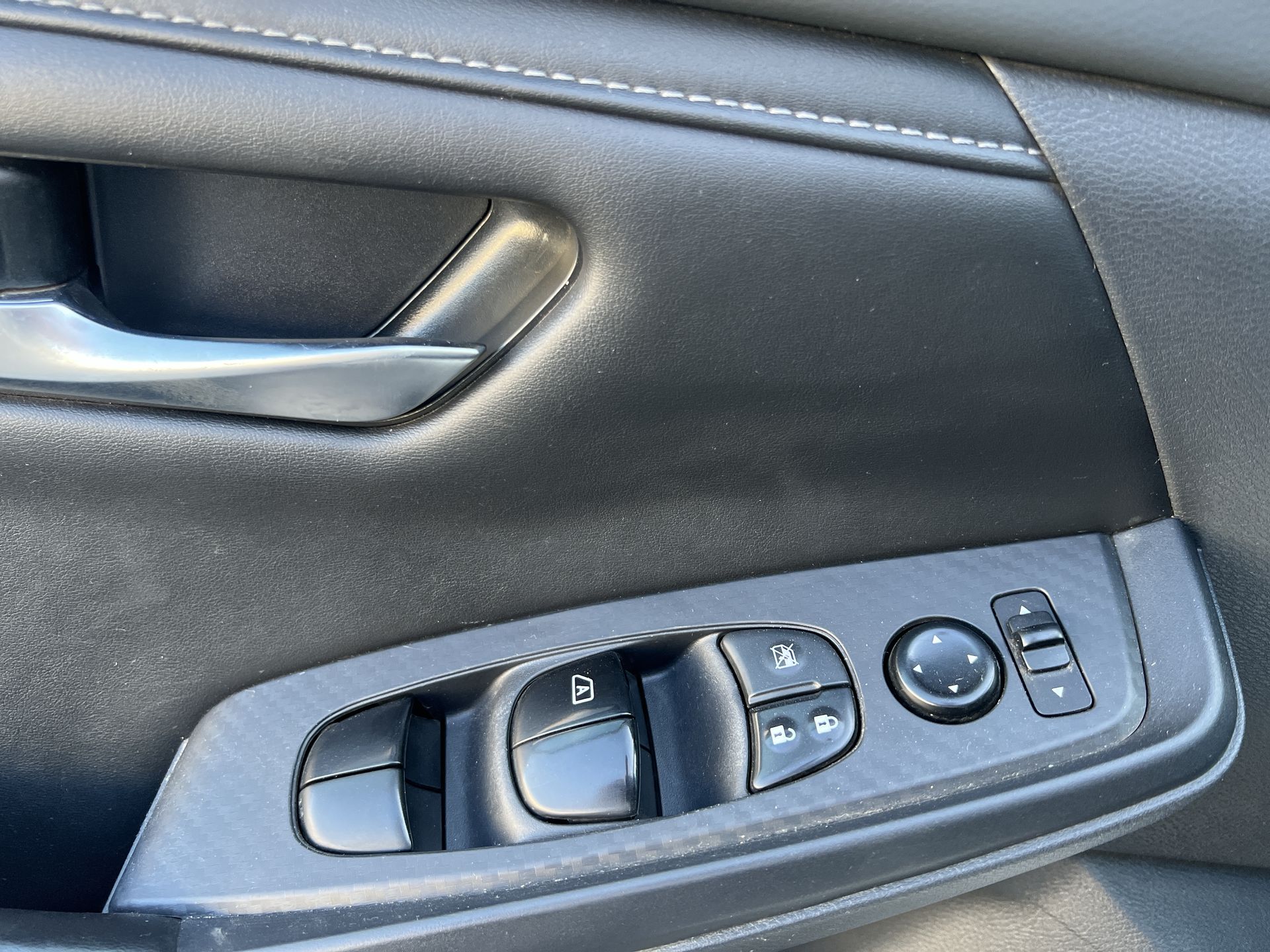 2023 Nissan SENTRA ADVANCE CVT 22