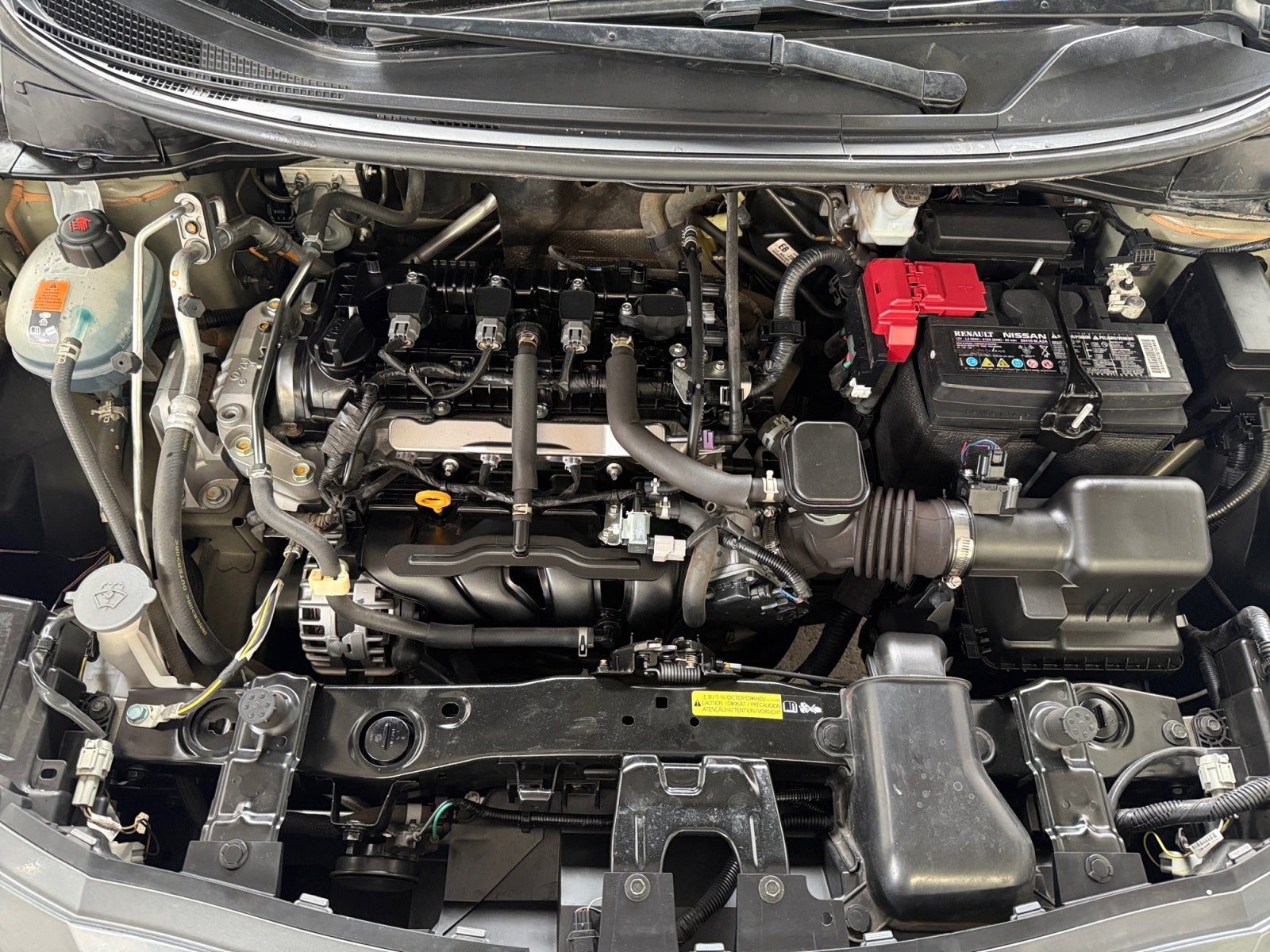2024 Nissan VERSA ADVANCE MT 24