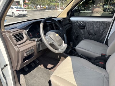 2023 Chevrolet TORNADO VAN LS B