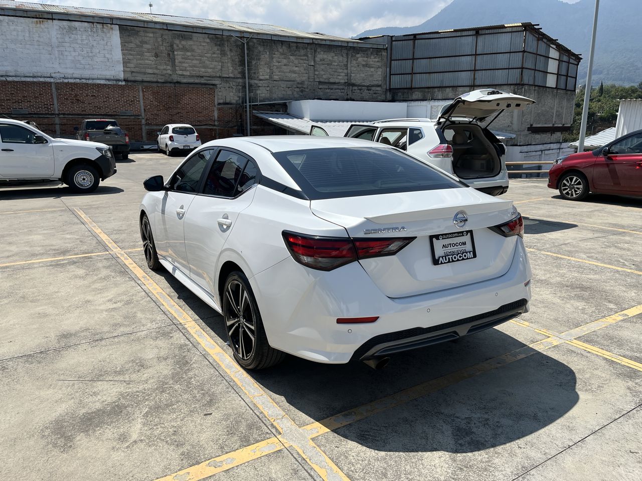 2023 Nissan SENTRA SENTRA SR PLATINUM CVT 2.0 LTS