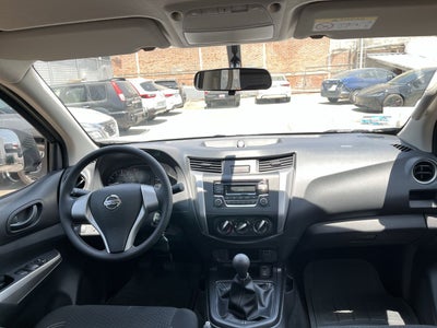 2020 Nissan FRONTIER DOBLE CABINA SE TM AC PAQ SEG 6VEL