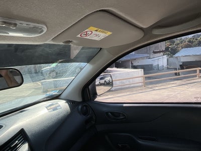 2020 Nissan NP300 CHASIS CAB. TM DH AC PAQ. SEG. VDC 6 VEL