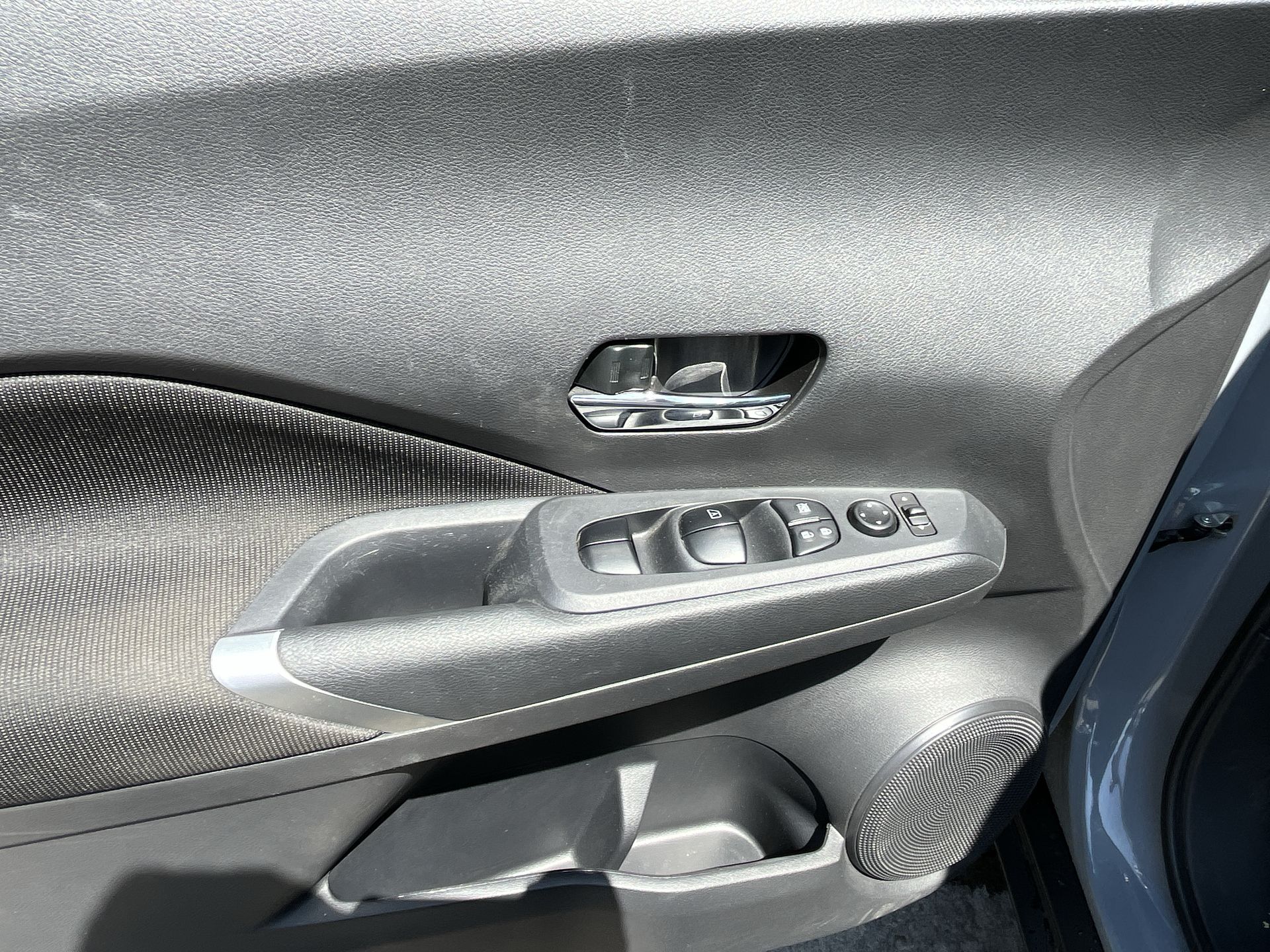 2024 Nissan KICKS PLAY ADVANCE 1.6 LTS CVT 24