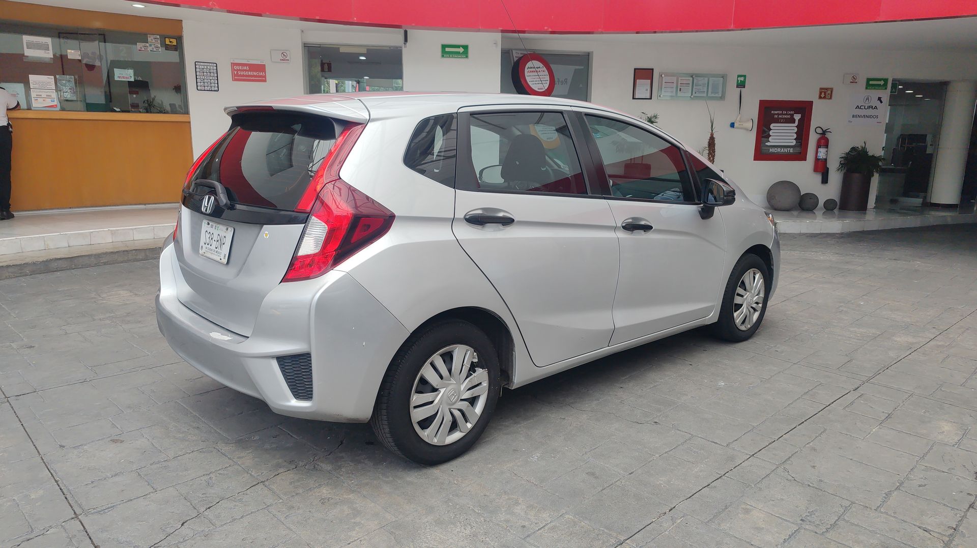 2015 Honda FIT 1.5 COOL MT