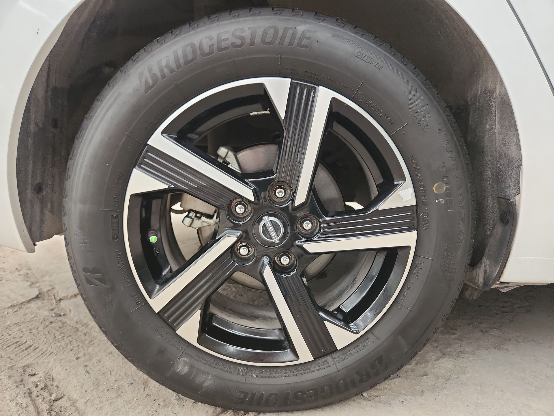 2024 Nissan SENTRA ADVANCE CVT 24