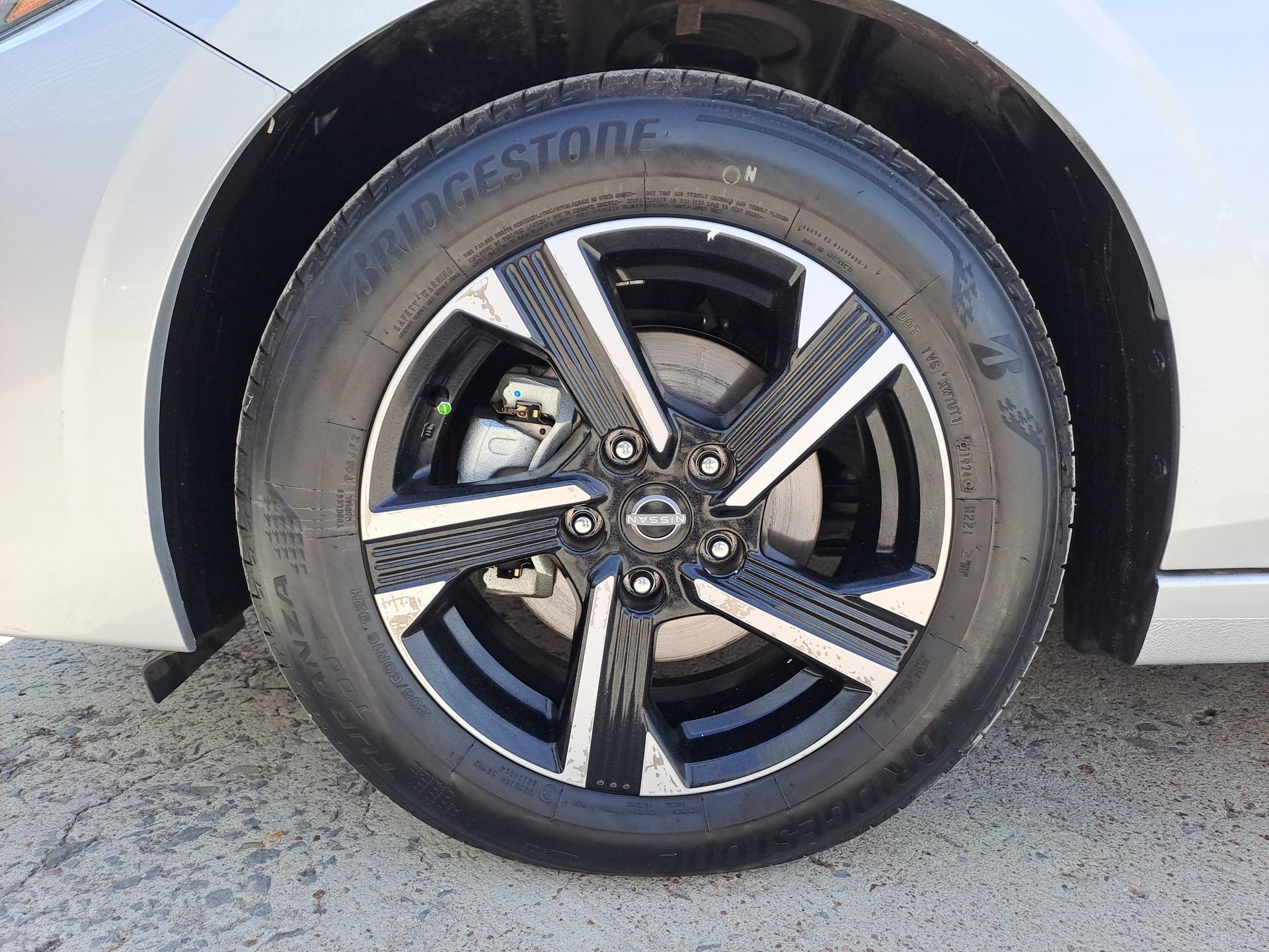 2024 Nissan SENTRA SENTRA ADVANCE CVT