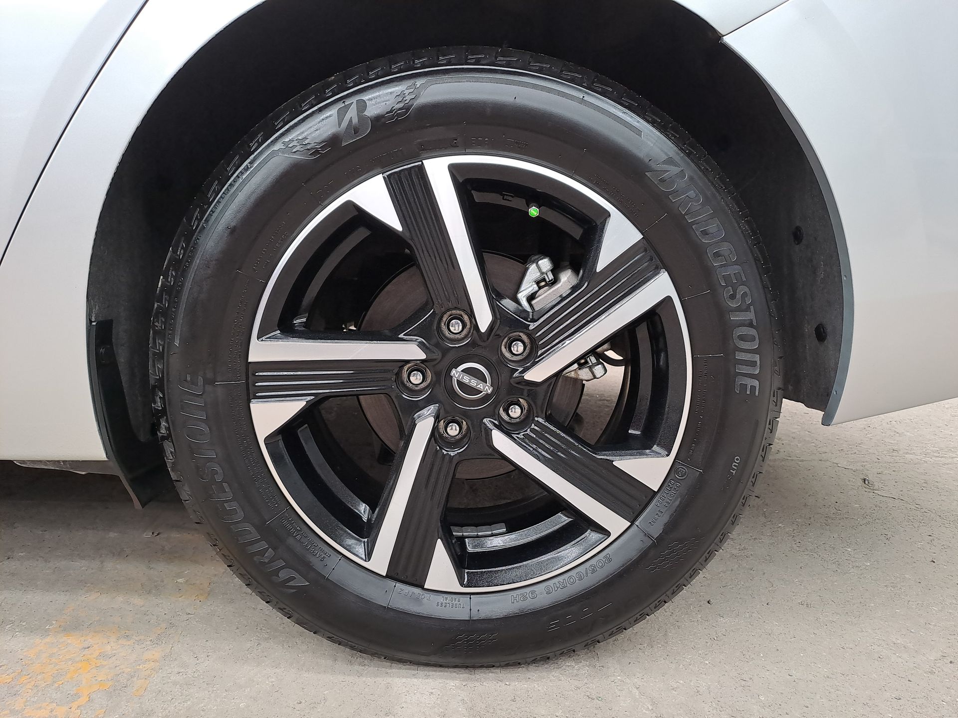 2024 Nissan SENTRA SENTRA ADVANCE CVT