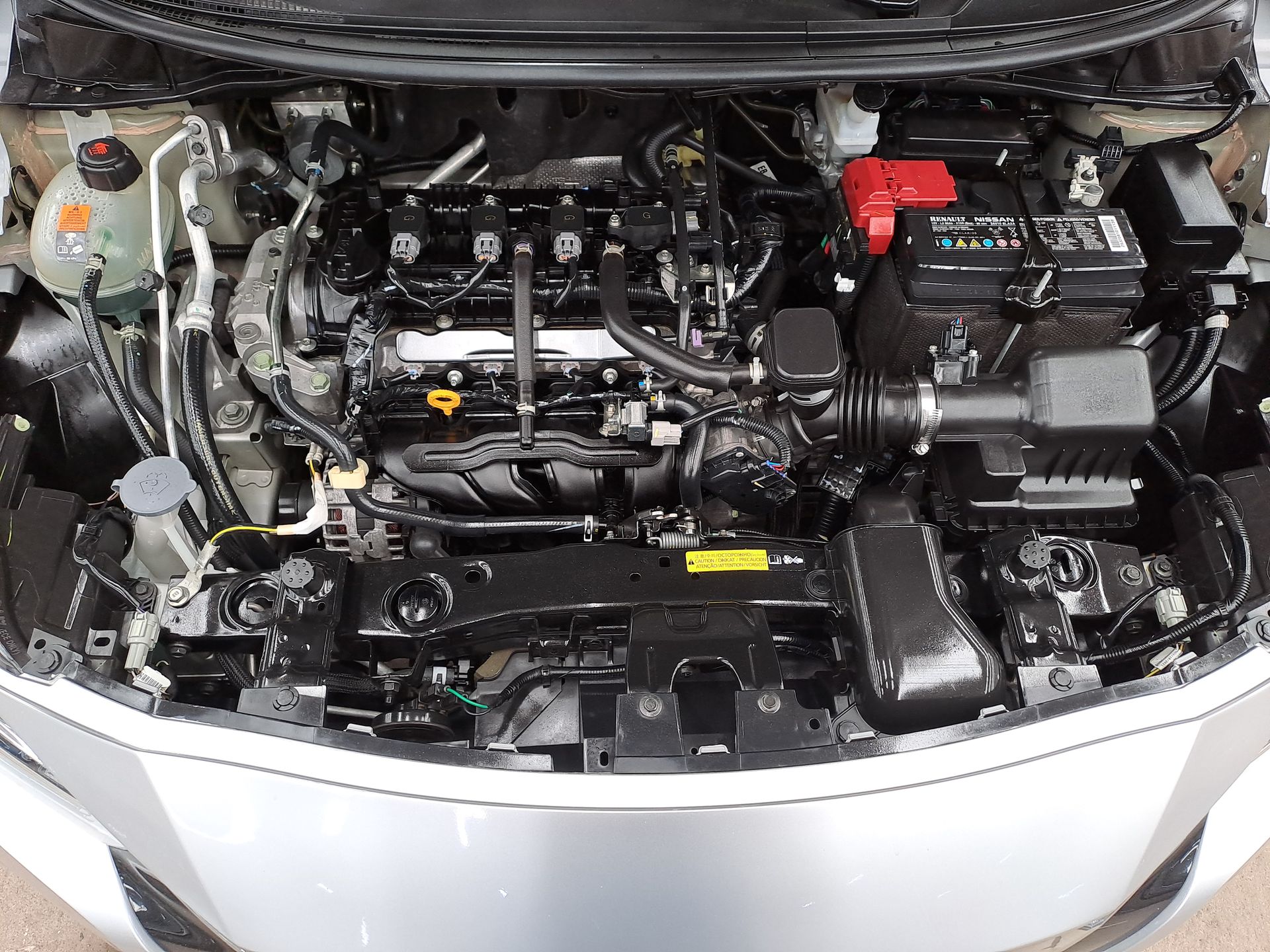 2022 Nissan VERSA ADVANCE MT 22