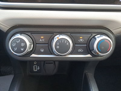 2022 Nissan VERSA ADVANCE CVT 22