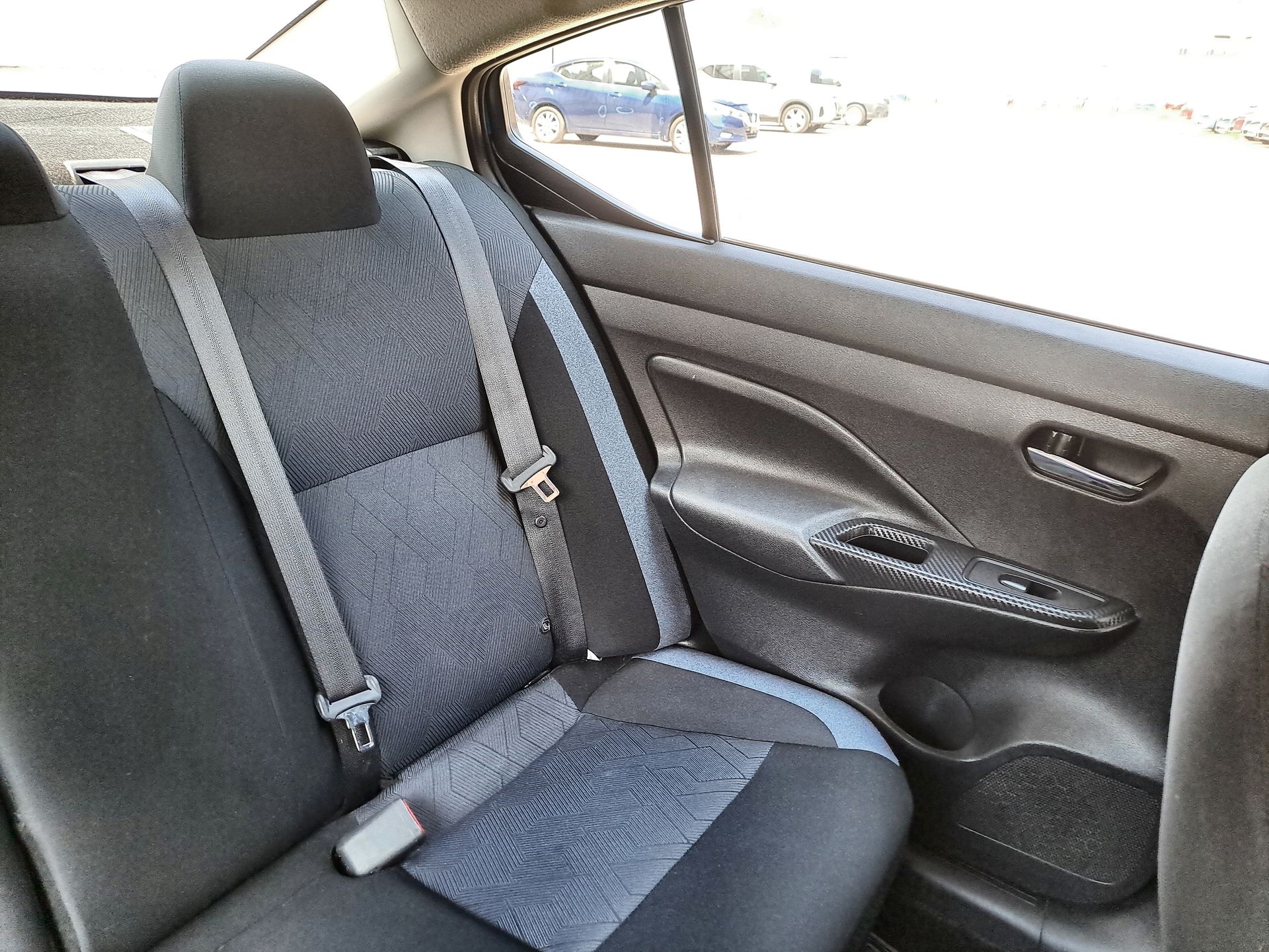 2023 Nissan VERSA ADVANCE CVT 23