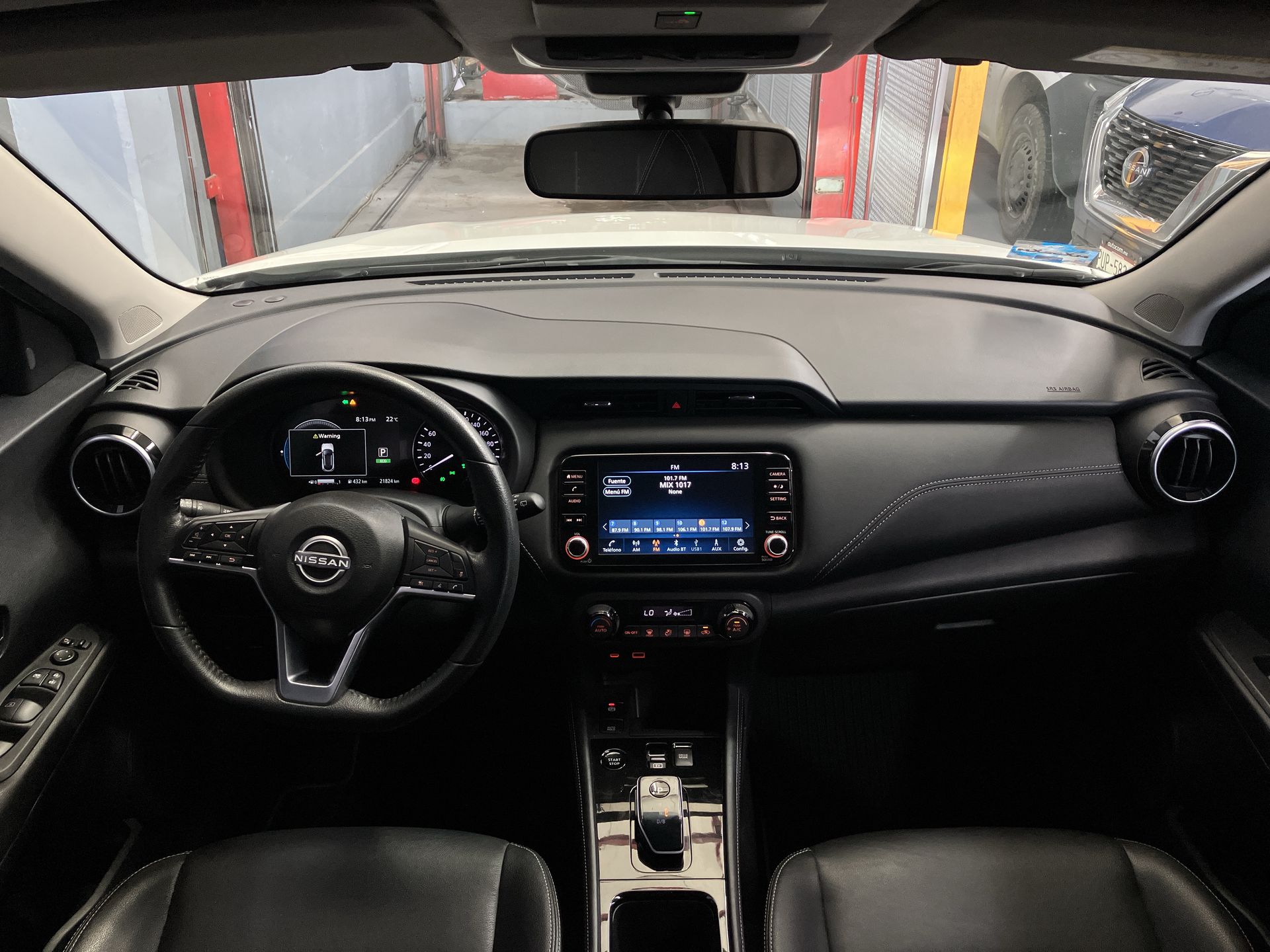2024 Nissan KICKS PLATINUM E-POWER 24