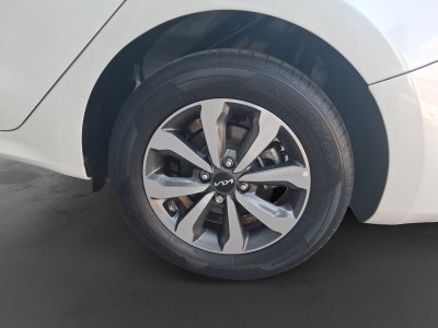 2023 Kia RIO New KIA Rio PE 1.6L LX A/T Sedan
