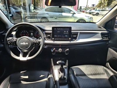 2022 Kia RIO EX TA