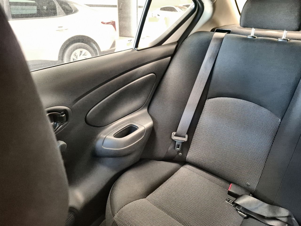 2018 Nissan VERSA DRIVE MT AC