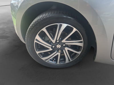 2021 SUZUKI SWIFT GLX CVT