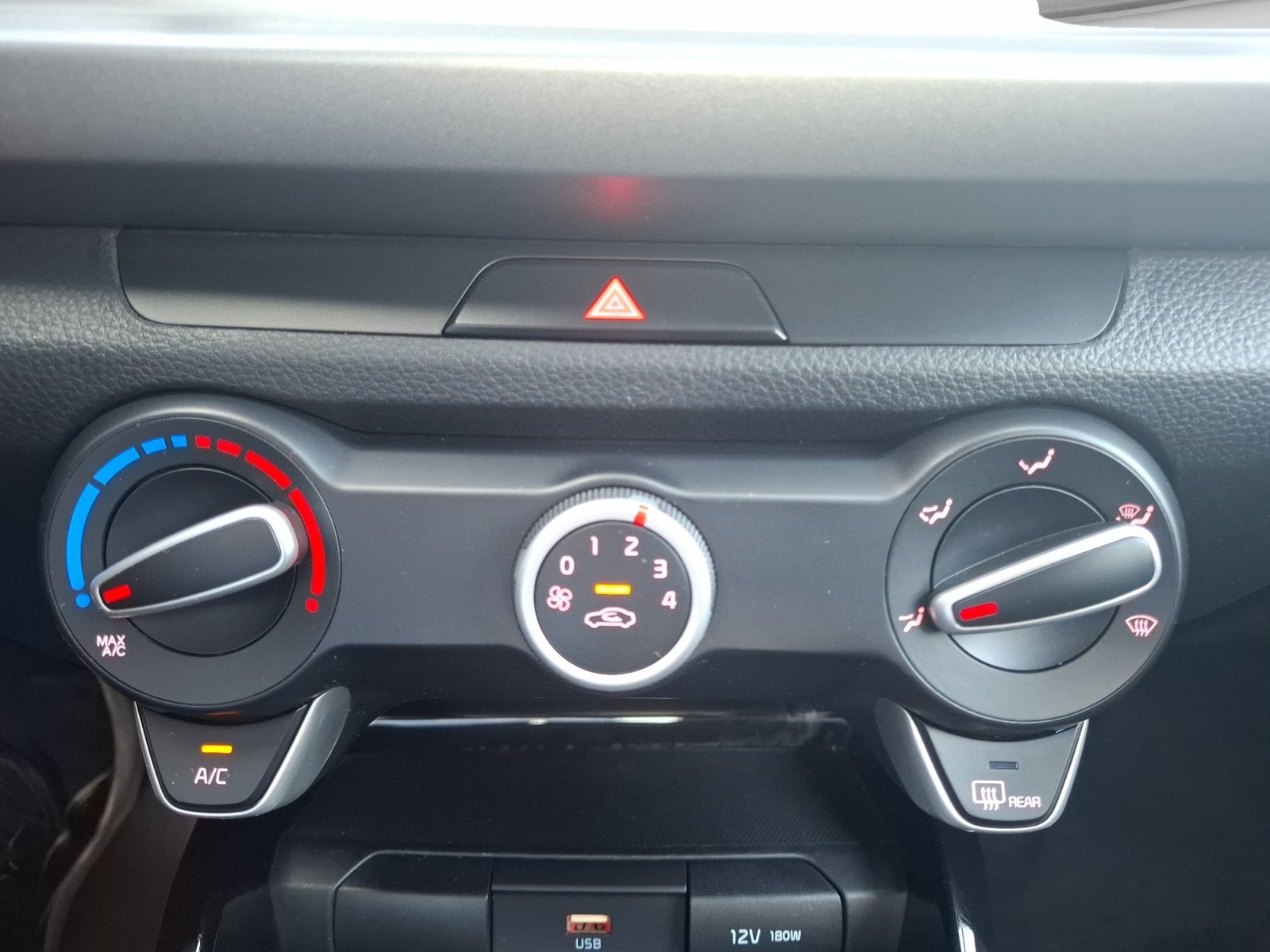 2023 Kia RIO LX TA