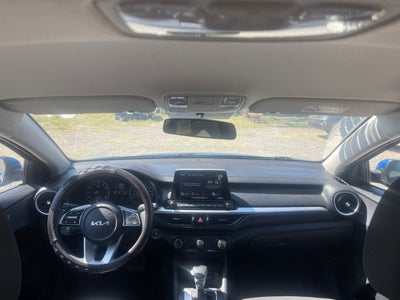 2022 Kia FORTE LX IVT