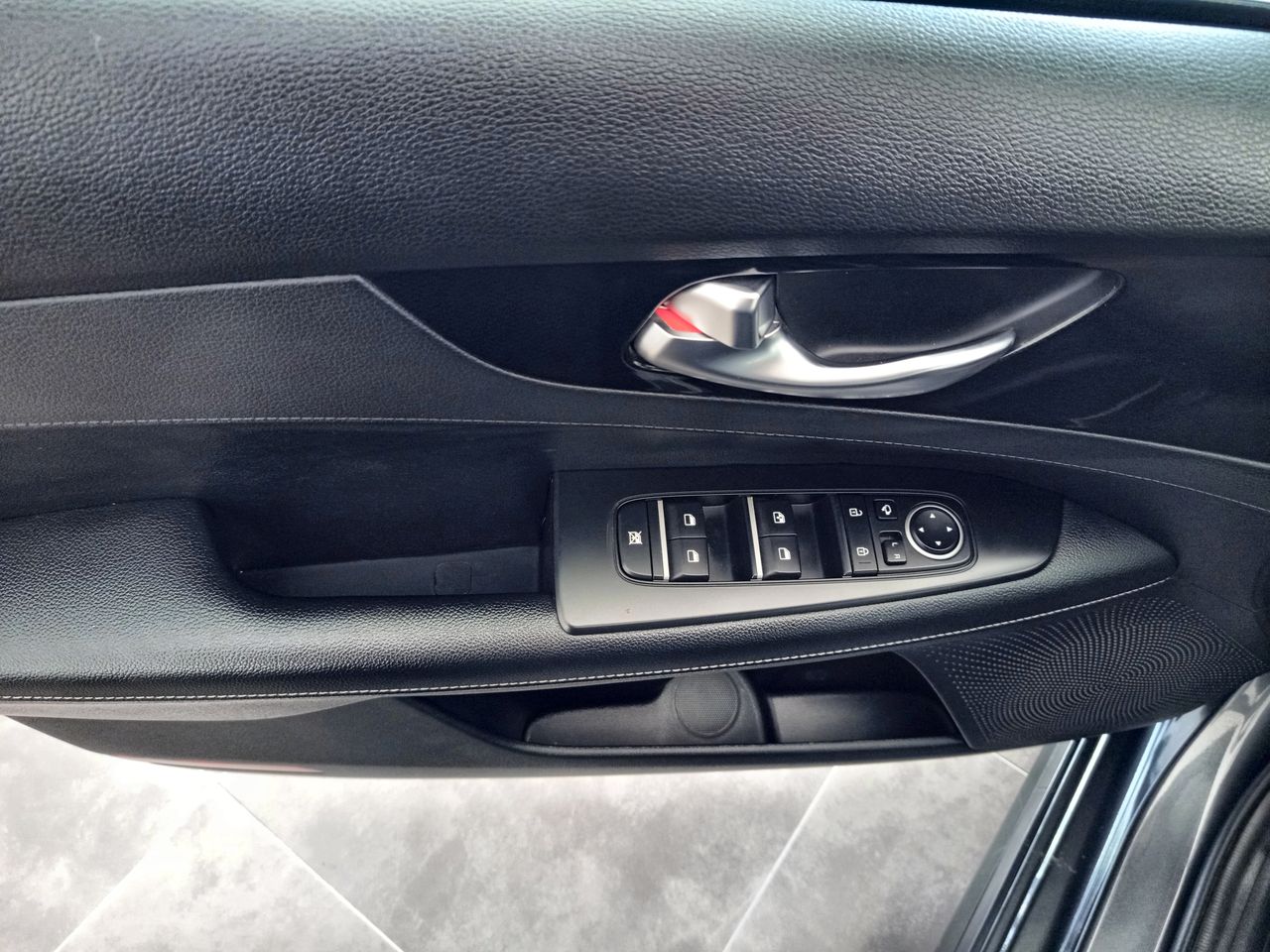 2022 Kia FORTE GT LINE