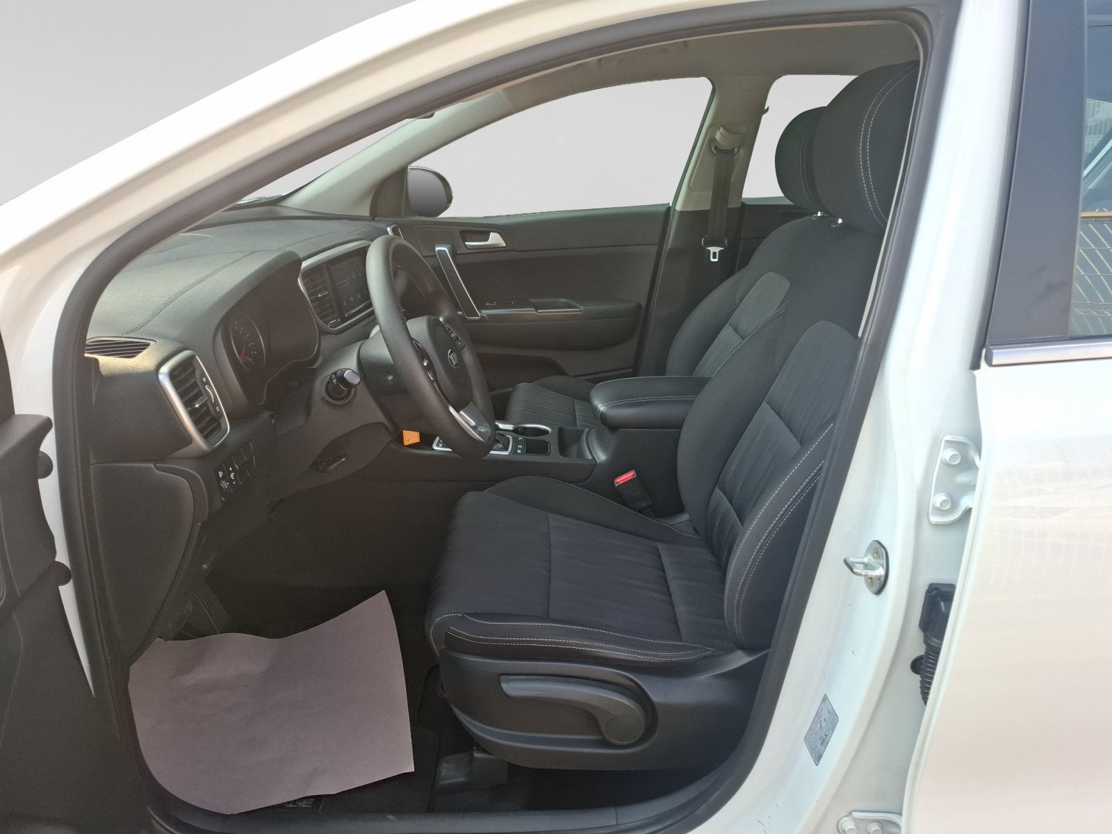 2019 Kia SPORTAGE 2.0L LX T/A