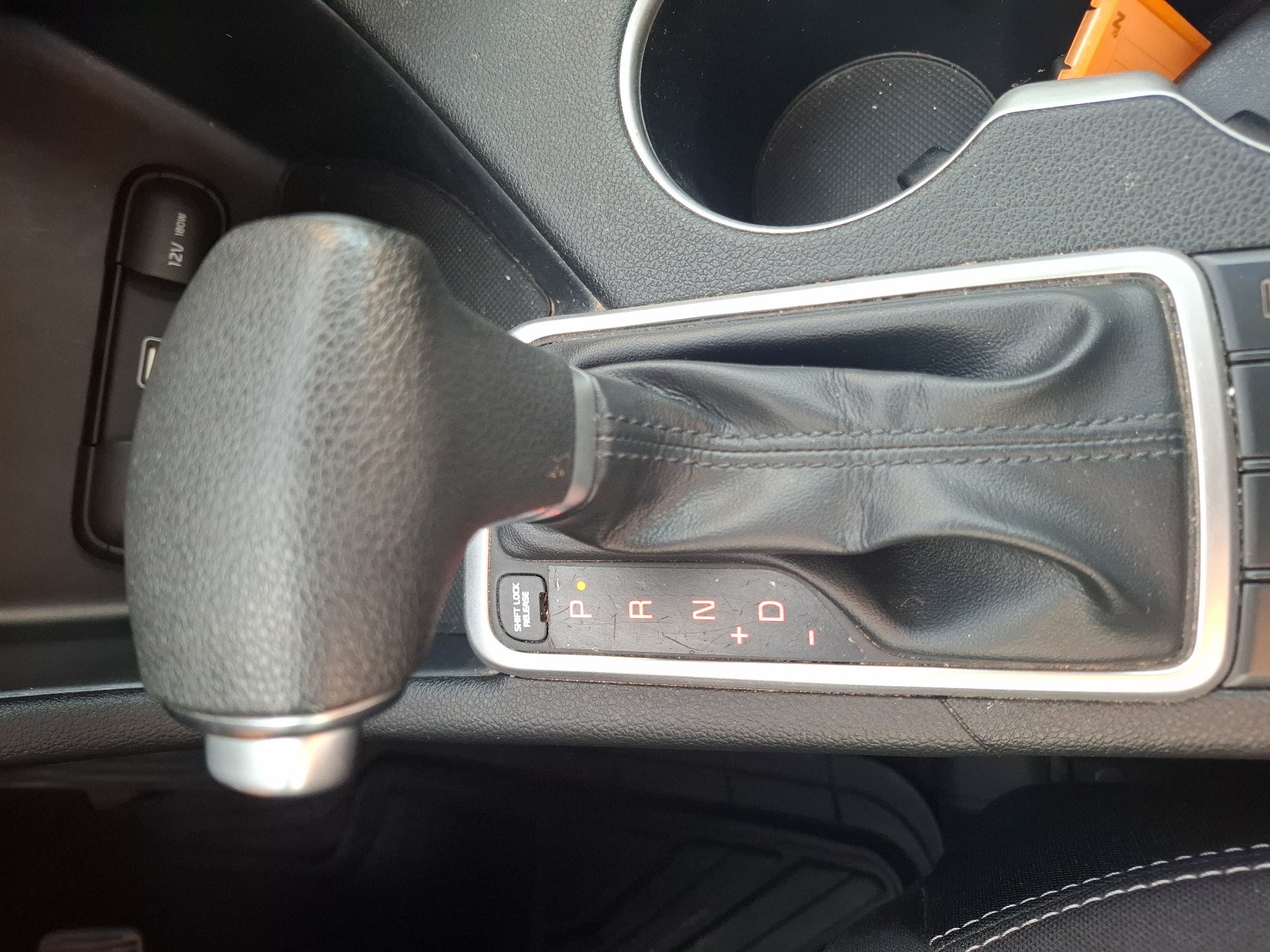 2019 Kia SPORTAGE 2.0L LX T/A